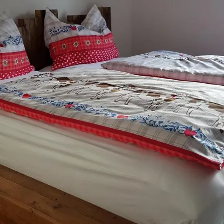 Knusperhaeuschen Maria Nikoletta Witra