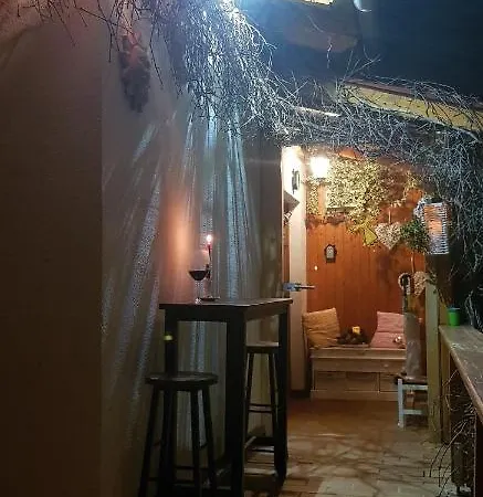 Knusperhaeuschen Maria Nikoletta * Witra