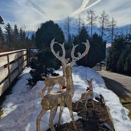 Knusperhaeuschen Maria Nikoletta