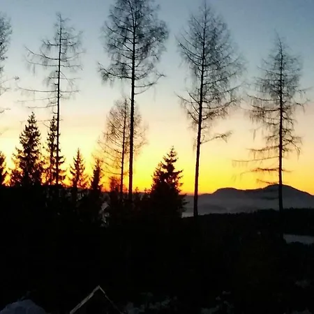 Semesterbostad Knusperhaeuschen Maria Nikoletta Witra