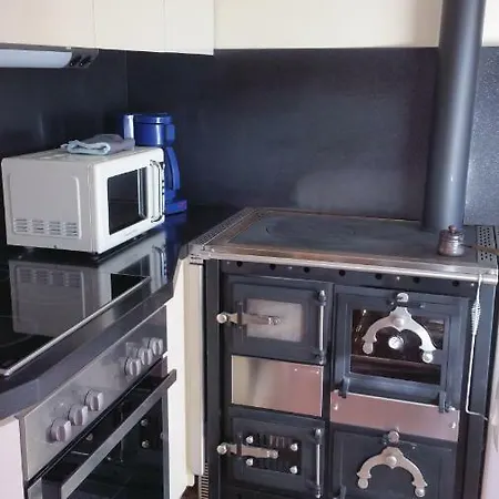 Knusperhaeuschen Maria Nikoletta Witra