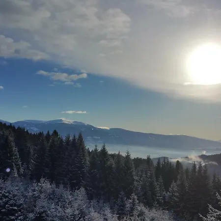 Knusperhaeuschen Maria Nikoletta Сasa de vacaciones