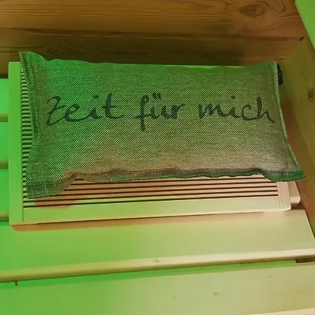 Knusperhaeuschen Maria Nikoletta * Witra