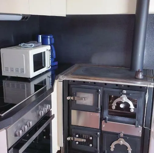 Knusperhaeuschen Maria Nikoletta Witra