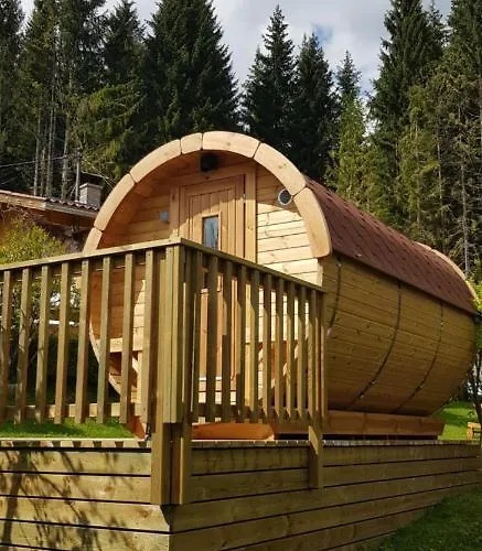 Knusperhaeuschen Maria Nikoletta *