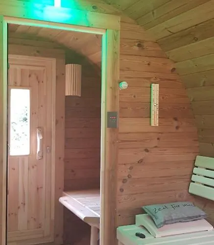 Knusperhaeuschen Maria Nikoletta *